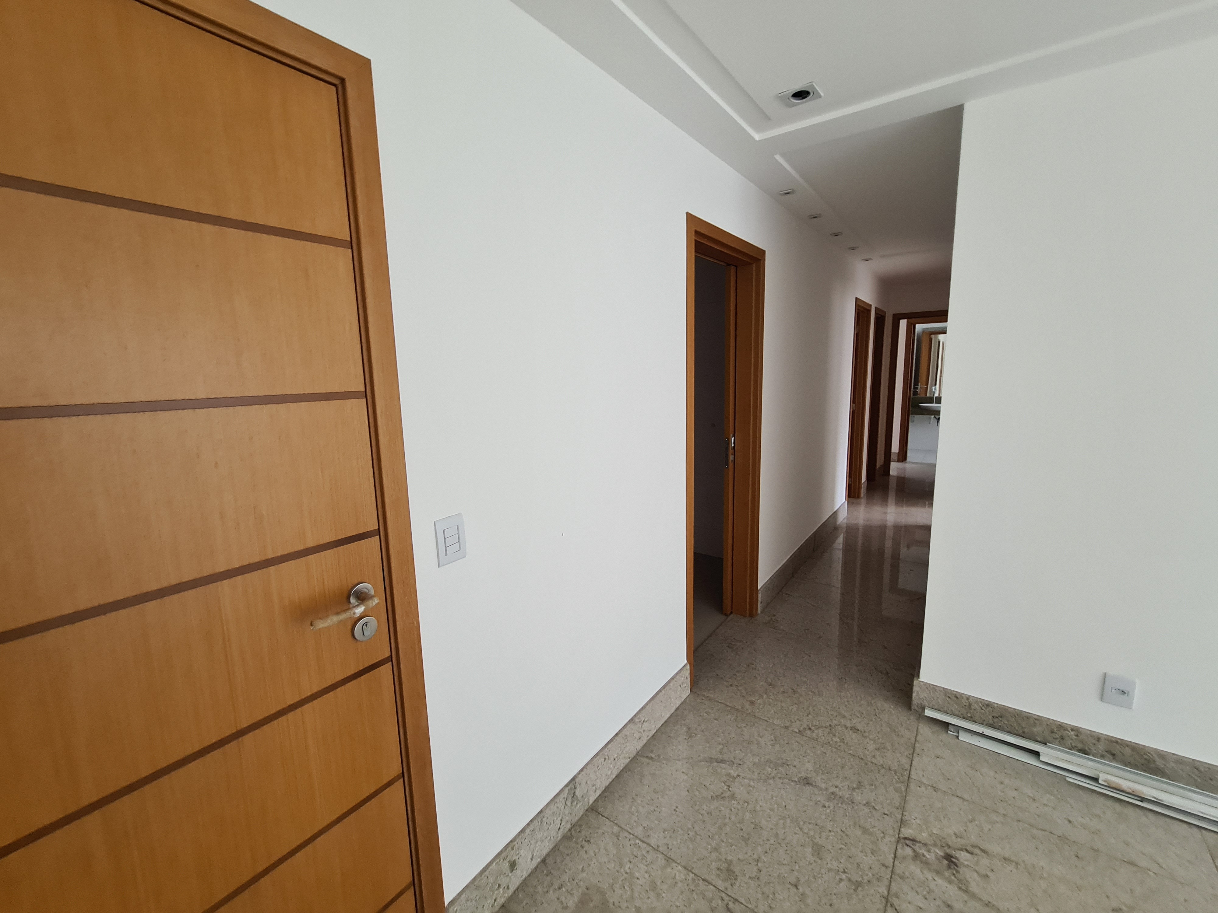 Apartamento à venda com 4 quartos, 141m² - Foto 18