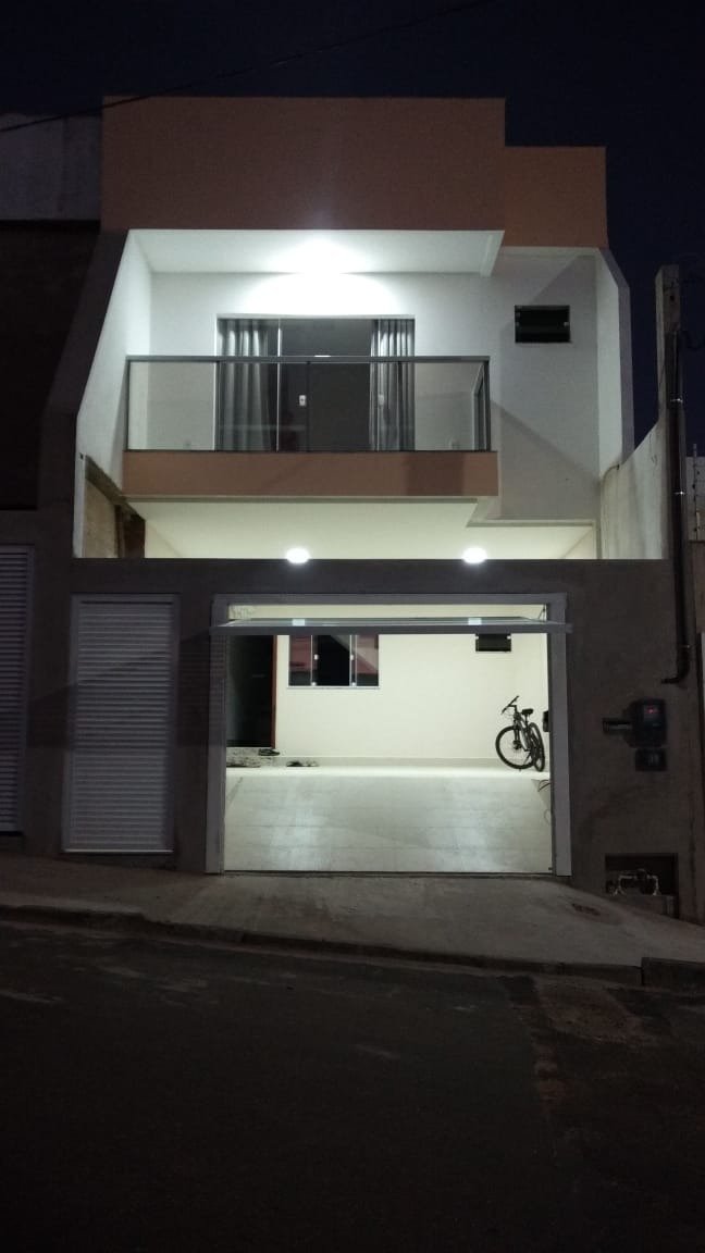 Casa à venda com 3 quartos, 210m² - Foto 25