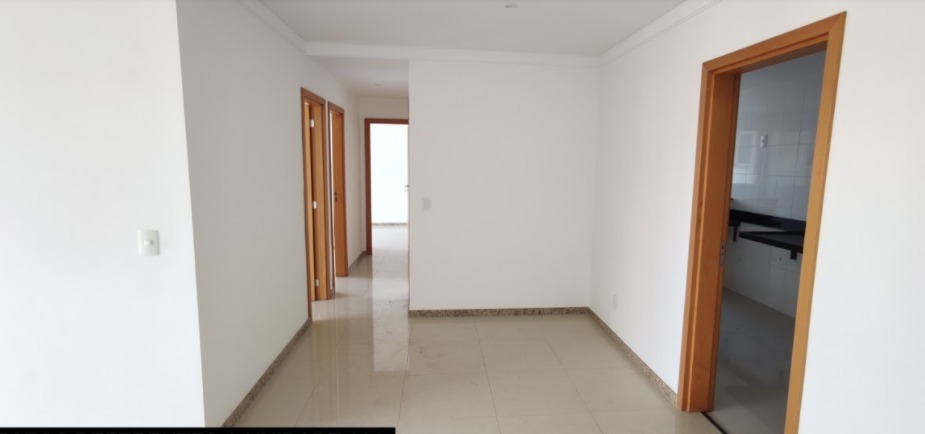 Apartamento à venda com 3 quartos, 101m² - Foto 2