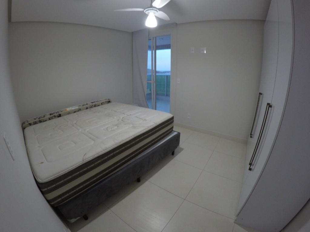 Apartamento à venda com 3 quartos, 132m² - Foto 3