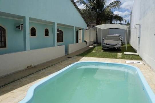 Casa à venda com 3 quartos, 360m² - Foto 1