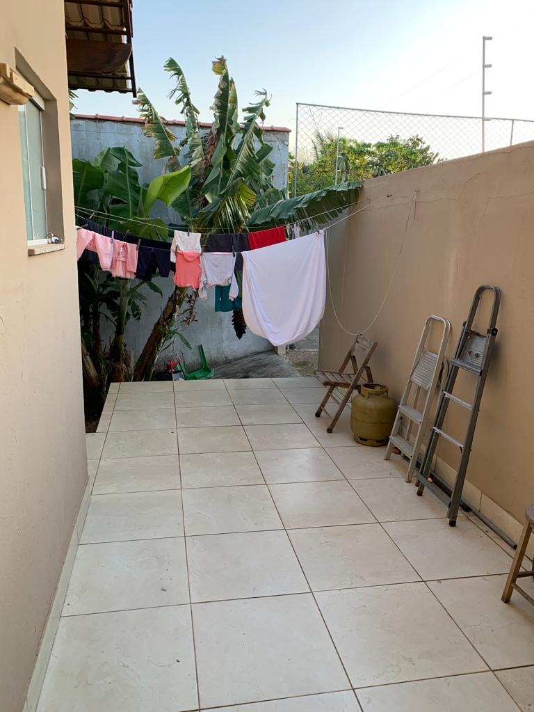 Casa à venda com 3 quartos, 200m² - Foto 12