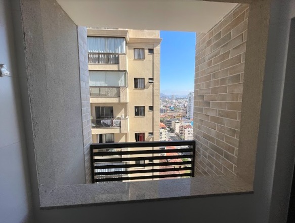 Apartamento à venda com 3 quartos, 95m² - Foto 18