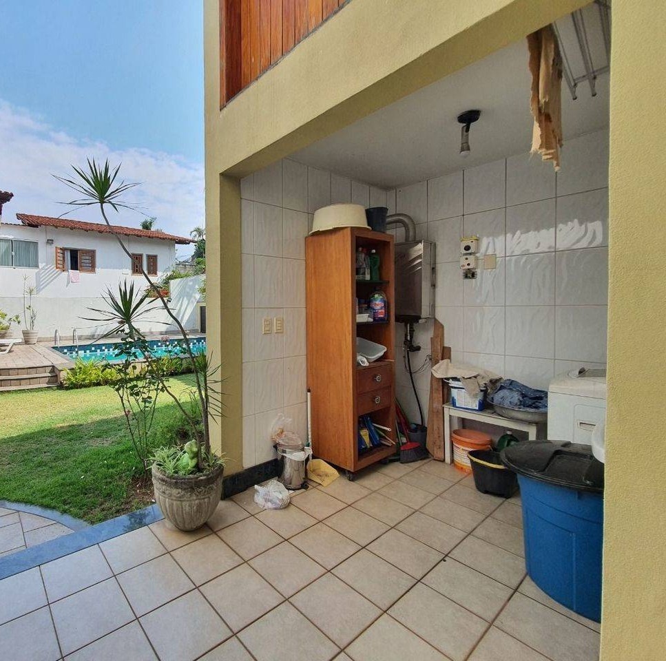 Casa à venda com 5 quartos, 460m² - Foto 9