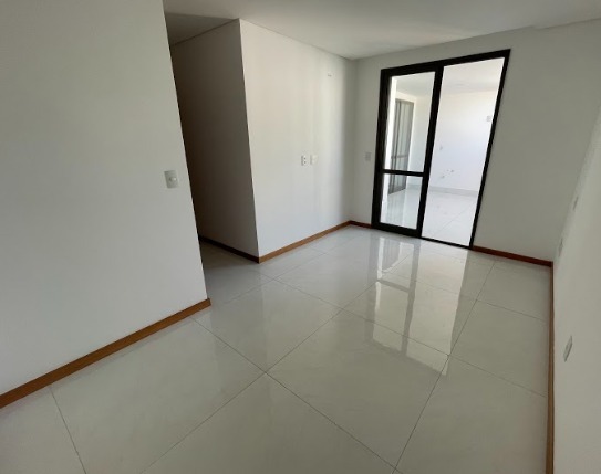 Apartamento à venda com 3 quartos, 95m² - Foto 6