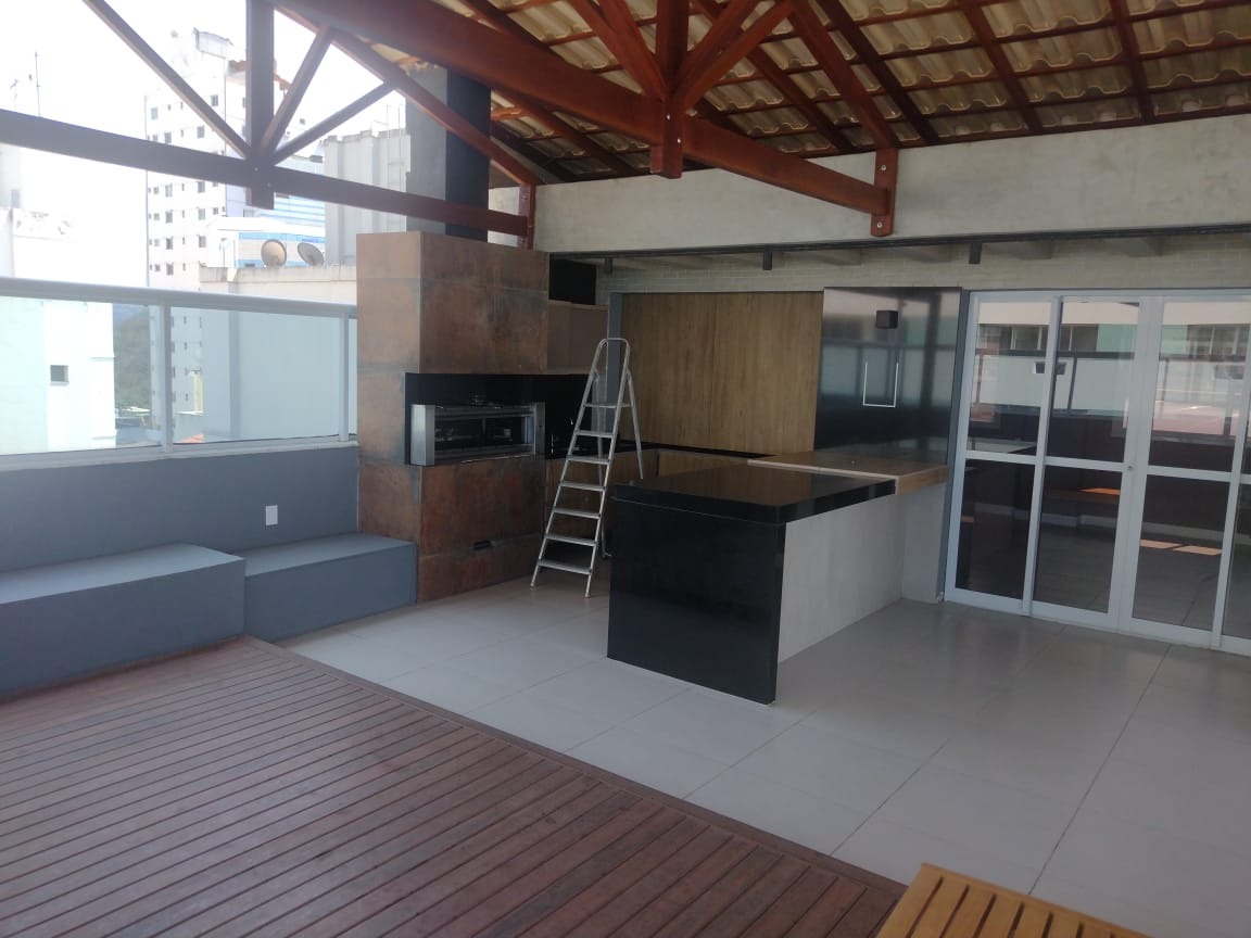 Apartamento à venda com 2 quartos, 60m² - Foto 27