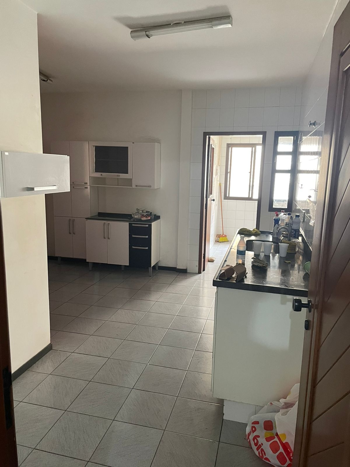 Apartamento à venda com 3 quartos, 120m² - Foto 16