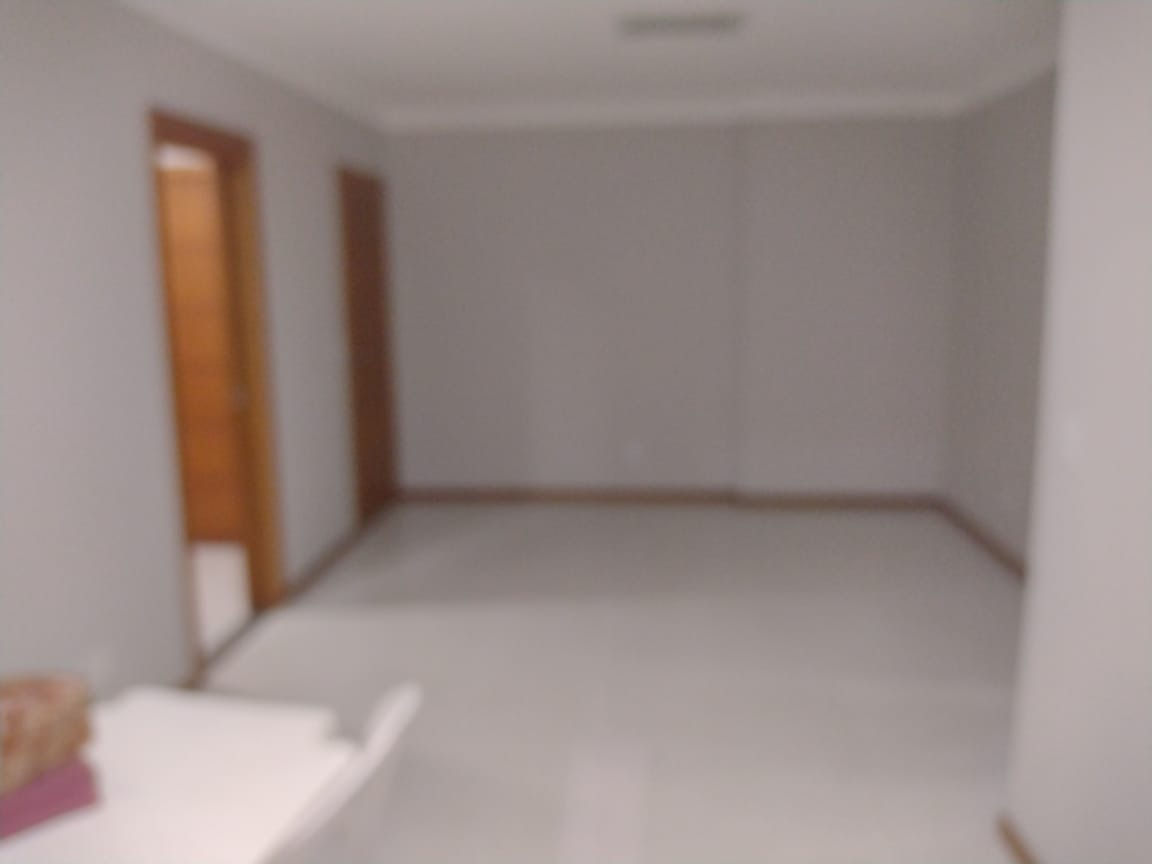 Apartamento à venda com 3 quartos, 120m² - Foto 12