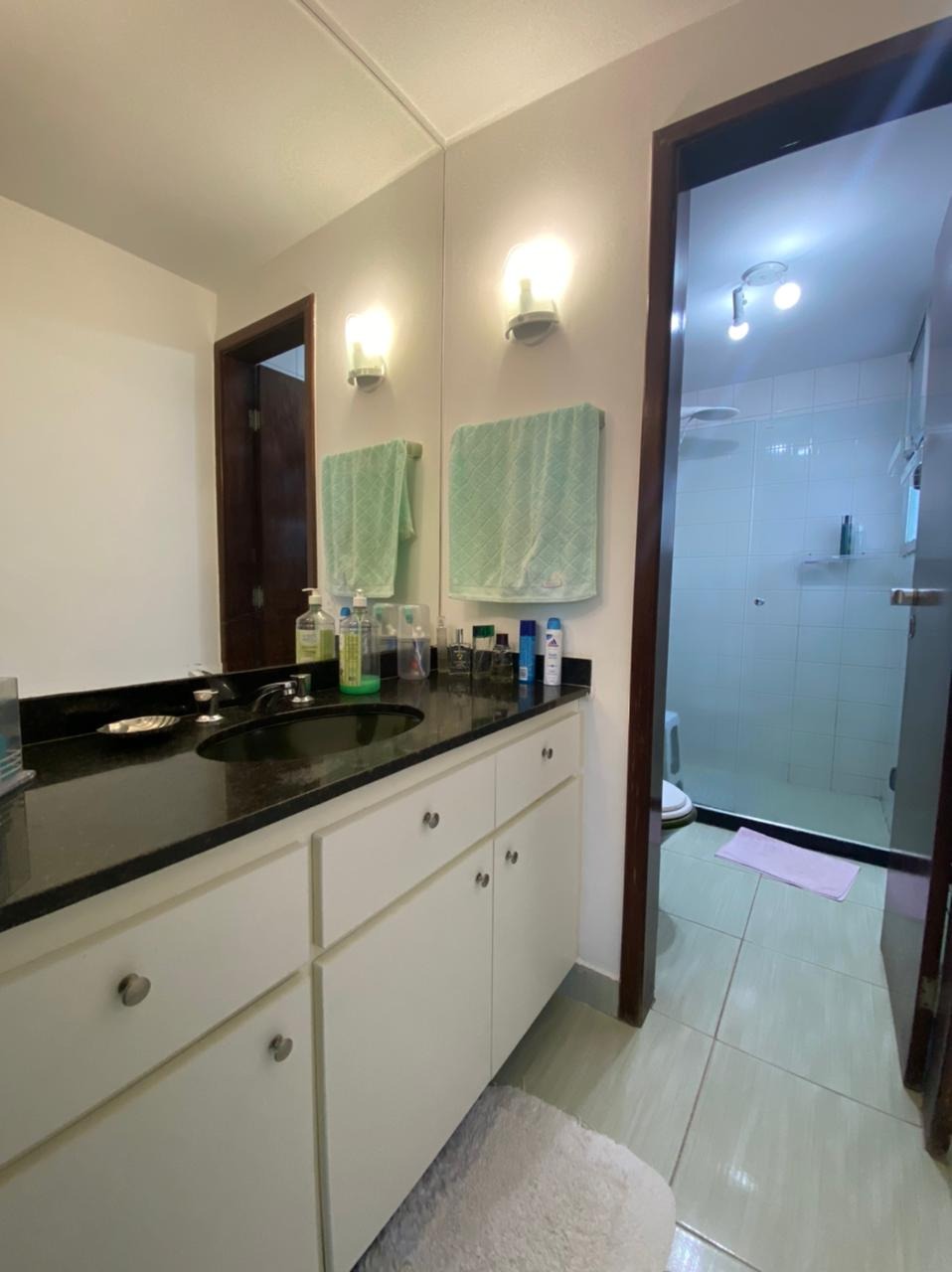 Apartamento à venda com 3 quartos, 205m² - Foto 7