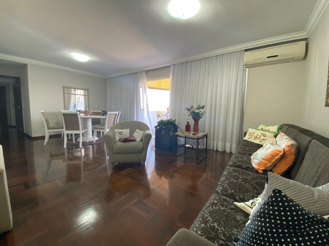 Apartamento à venda com 3 quartos, 205m² - Foto 15