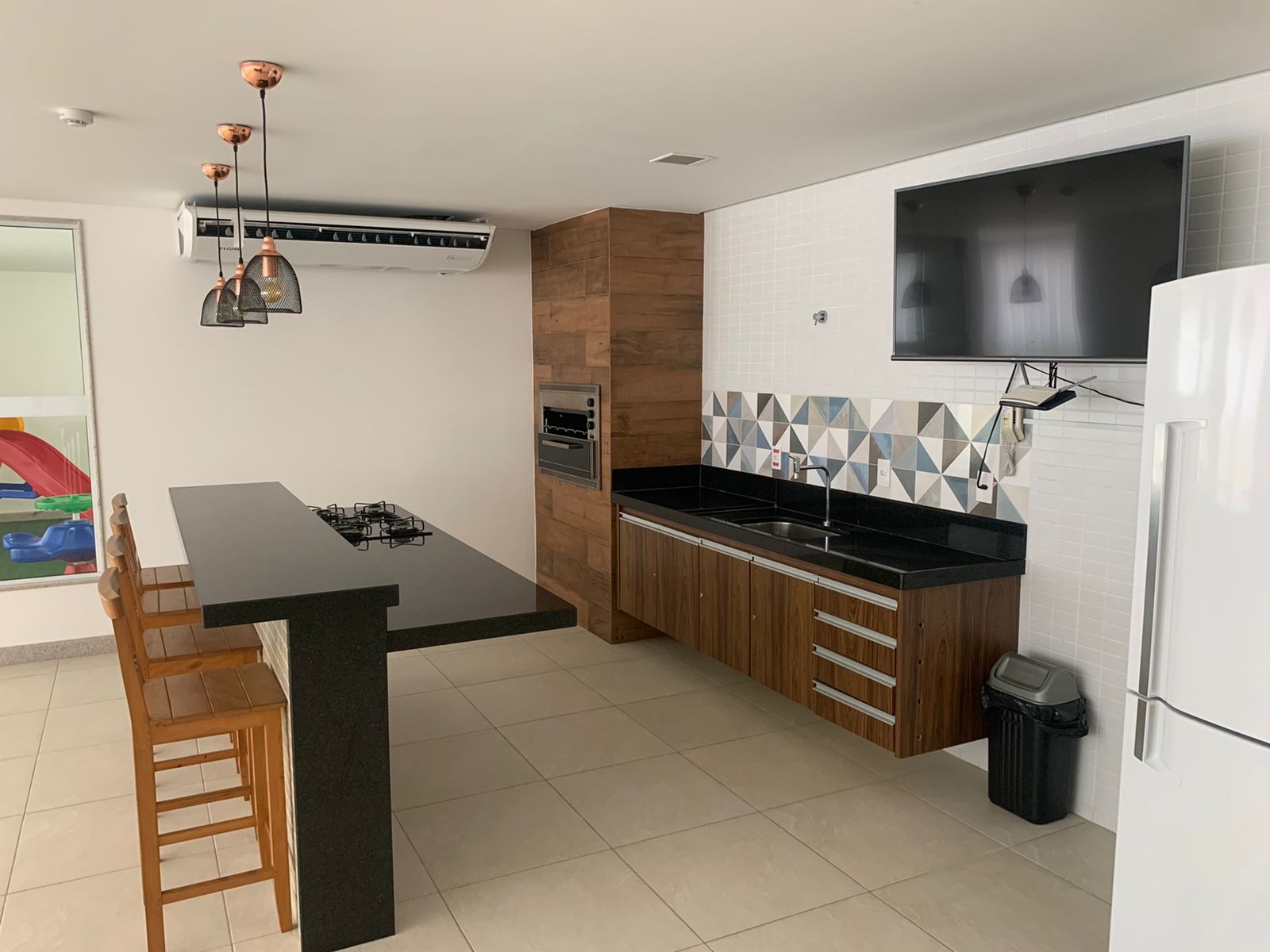 Apartamento à venda com 3 quartos, 115m² - Foto 26