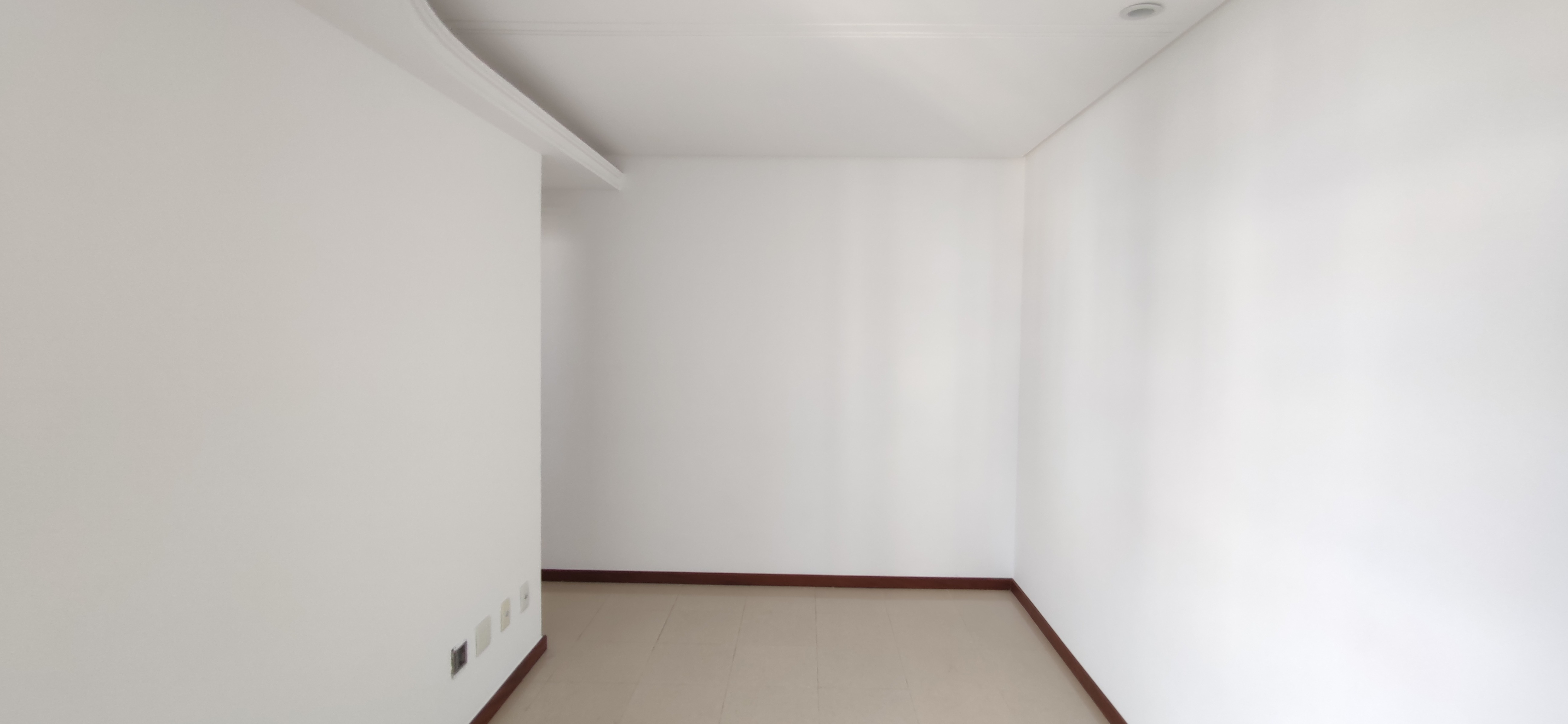 Apartamento à venda com 2 quartos, 68m² - Foto 5