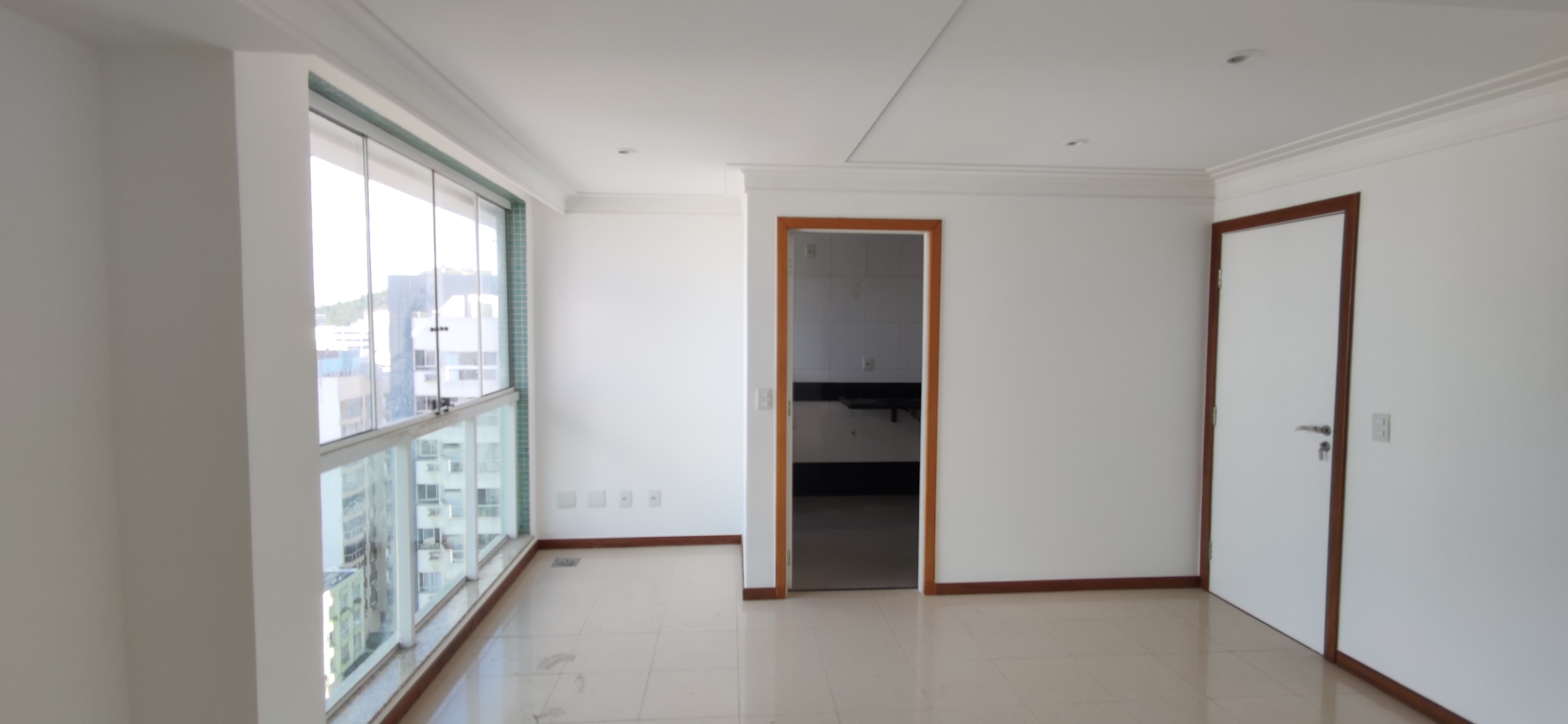 Apartamento à venda com 2 quartos, 68m² - Foto 19