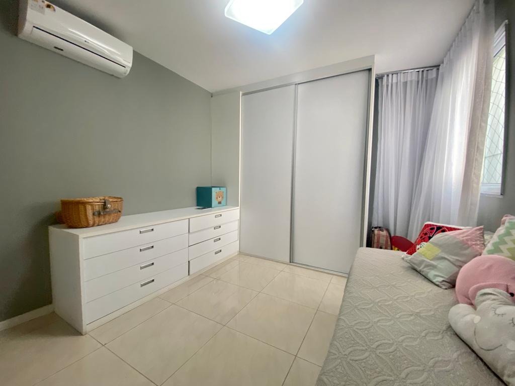 Apartamento à venda com 4 quartos, 230m² - Foto 31