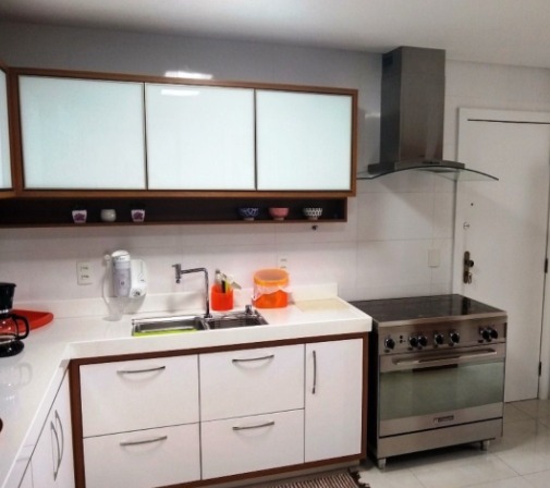 Apartamento à venda com 4 quartos, 180m² - Foto 5