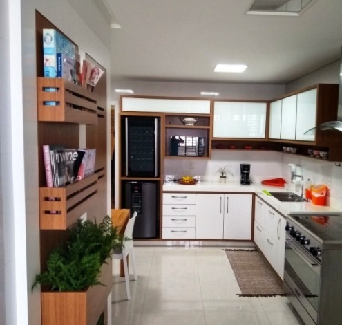 Apartamento à venda com 4 quartos, 180m² - Foto 7