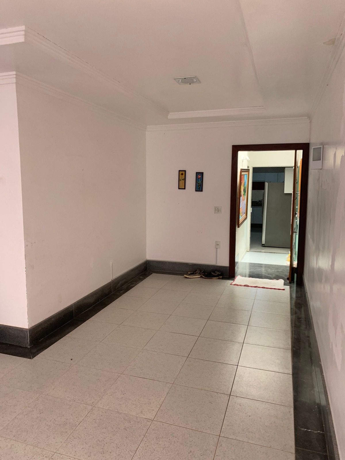 Casa à venda com 3 quartos, 500m² - Foto 3