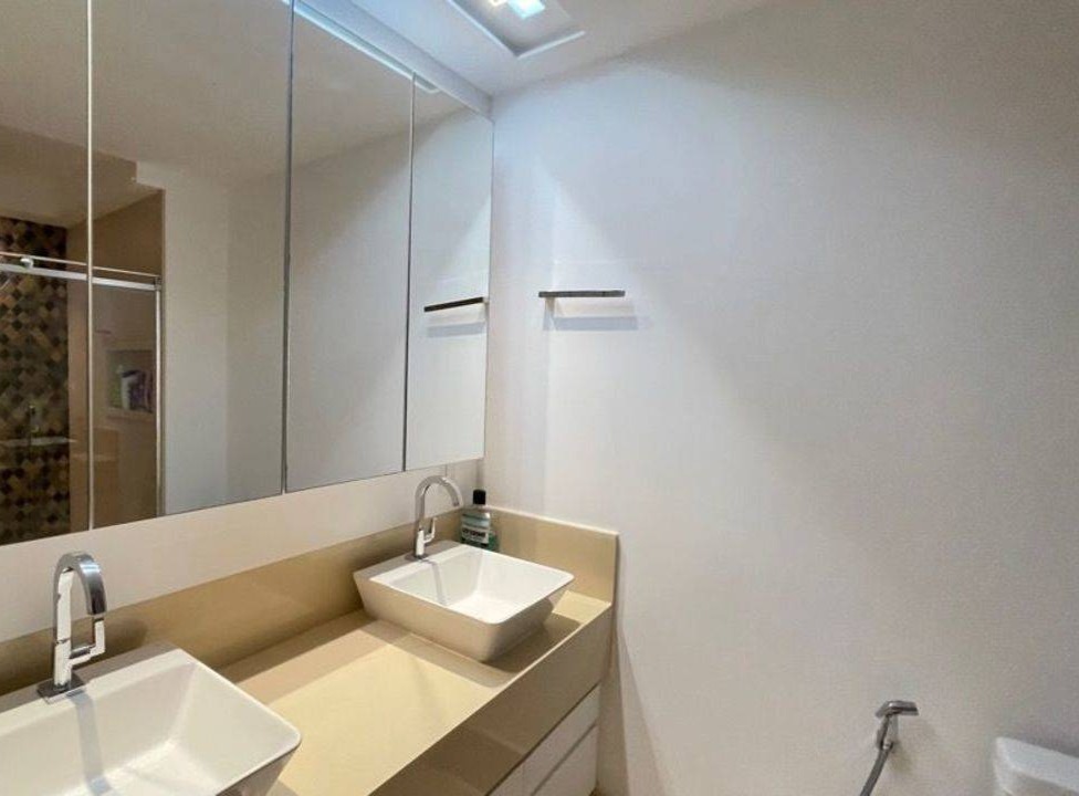 Apartamento à venda com 4 quartos, 270m² - Foto 25