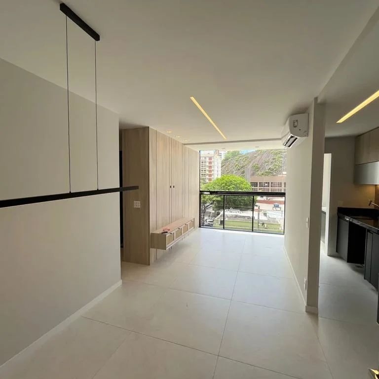 Apartamento à venda com 2 quartos, 63m² - Foto 9