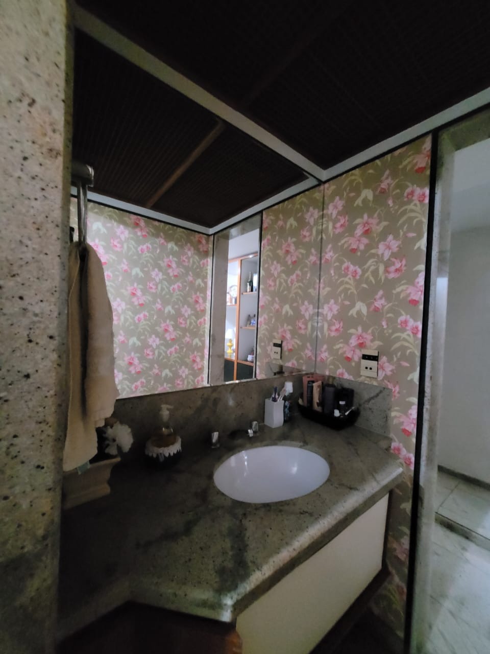 Apartamento à venda com 4 quartos, 145m² - Foto 31