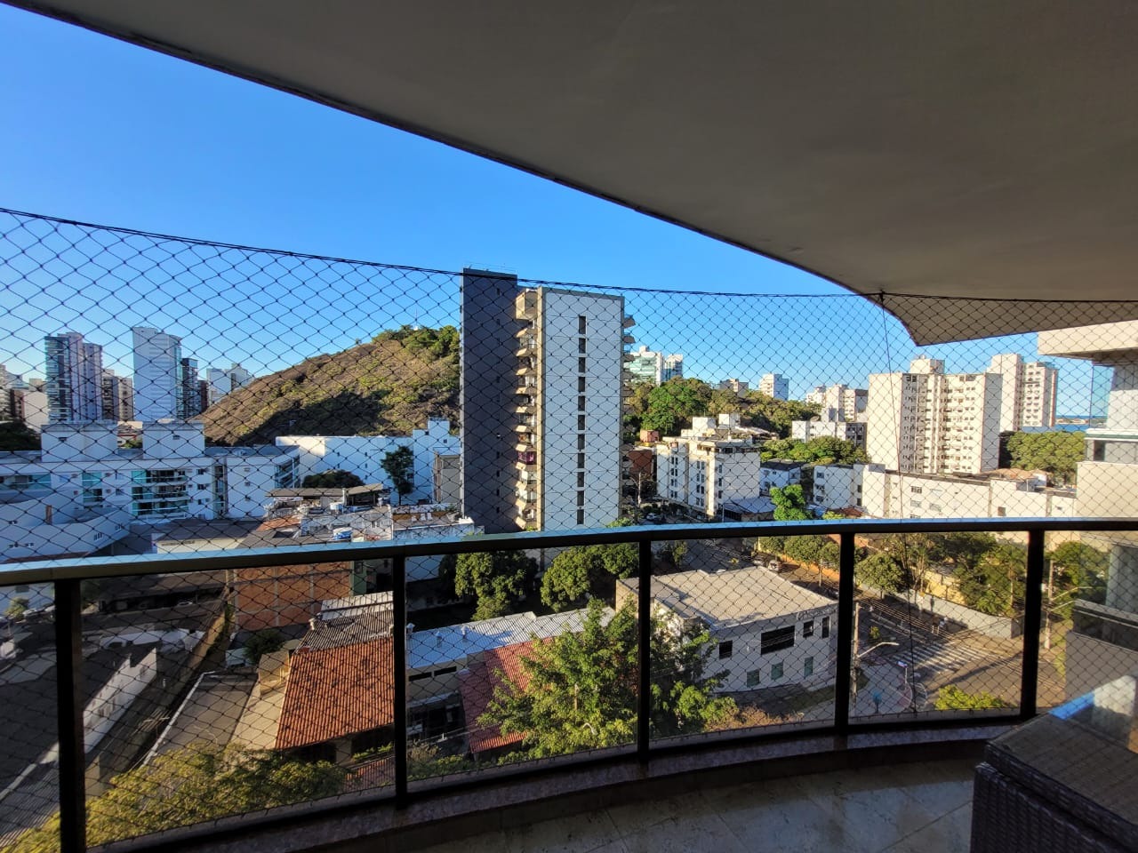 Apartamento à venda com 4 quartos, 145m² - Foto 9