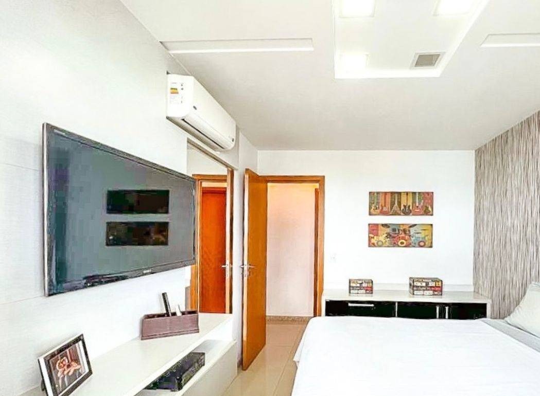 Apartamento à venda com 3 quartos, 125m² - Foto 3