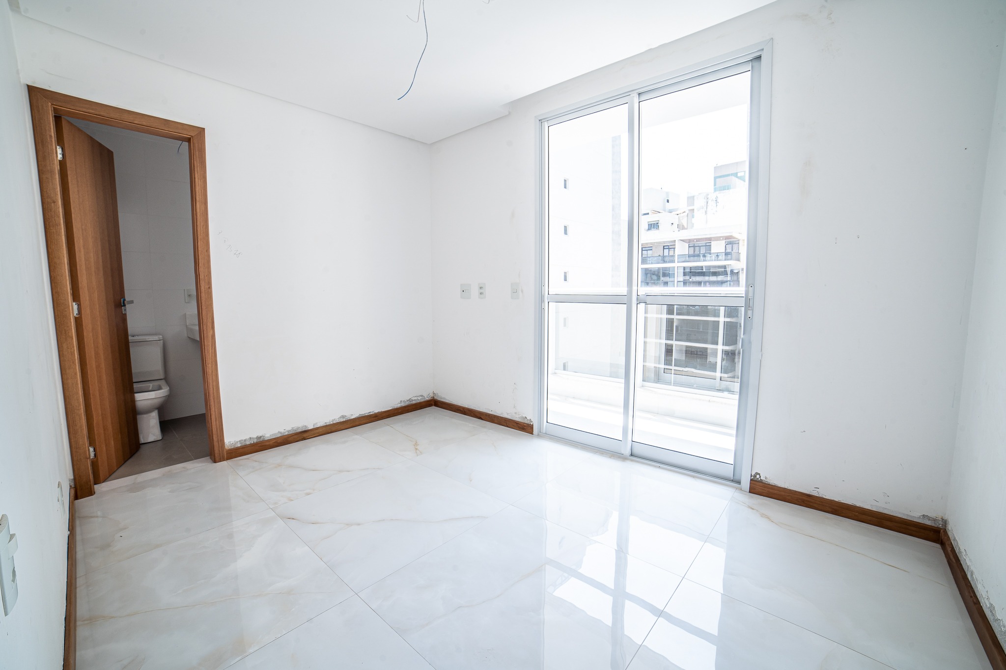 Apartamento à venda com 4 quartos, 261m² - Foto 20