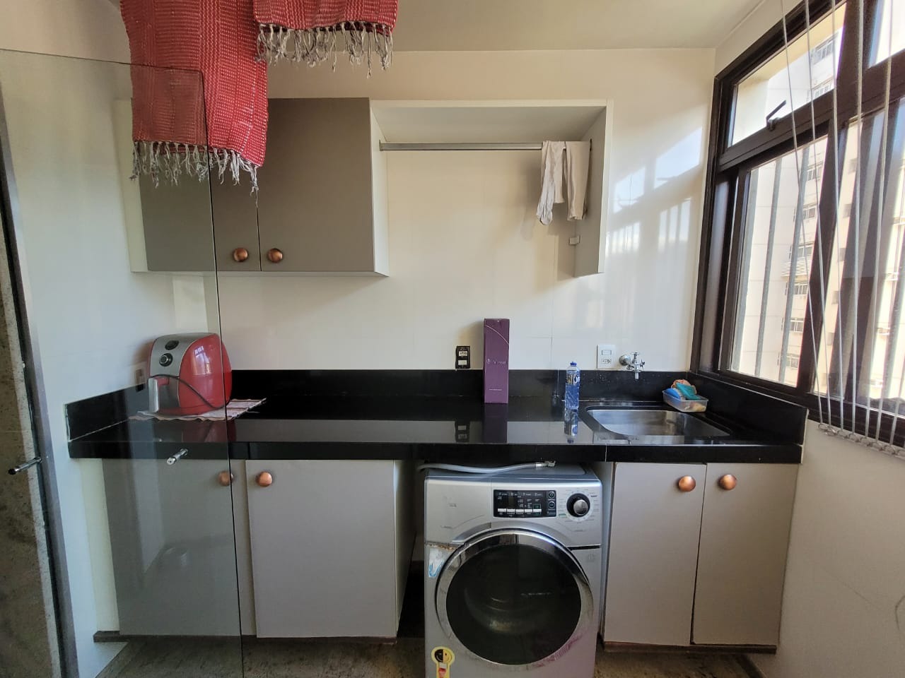 Apartamento à venda com 4 quartos, 145m² - Foto 23