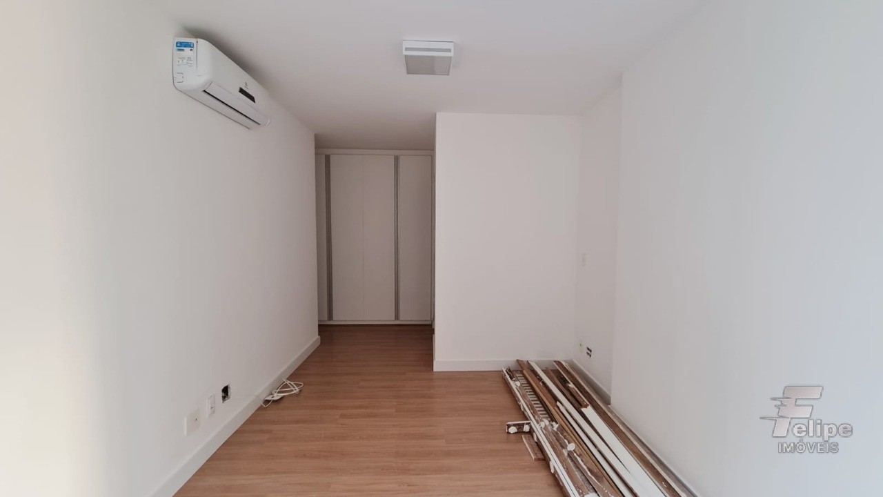 Apartamento à venda com 3 quartos, 140m² - Foto 10