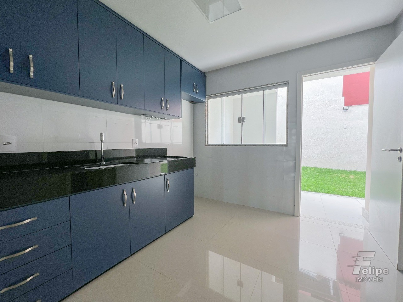 Casa à venda com 3 quartos, 160m² - Foto 12