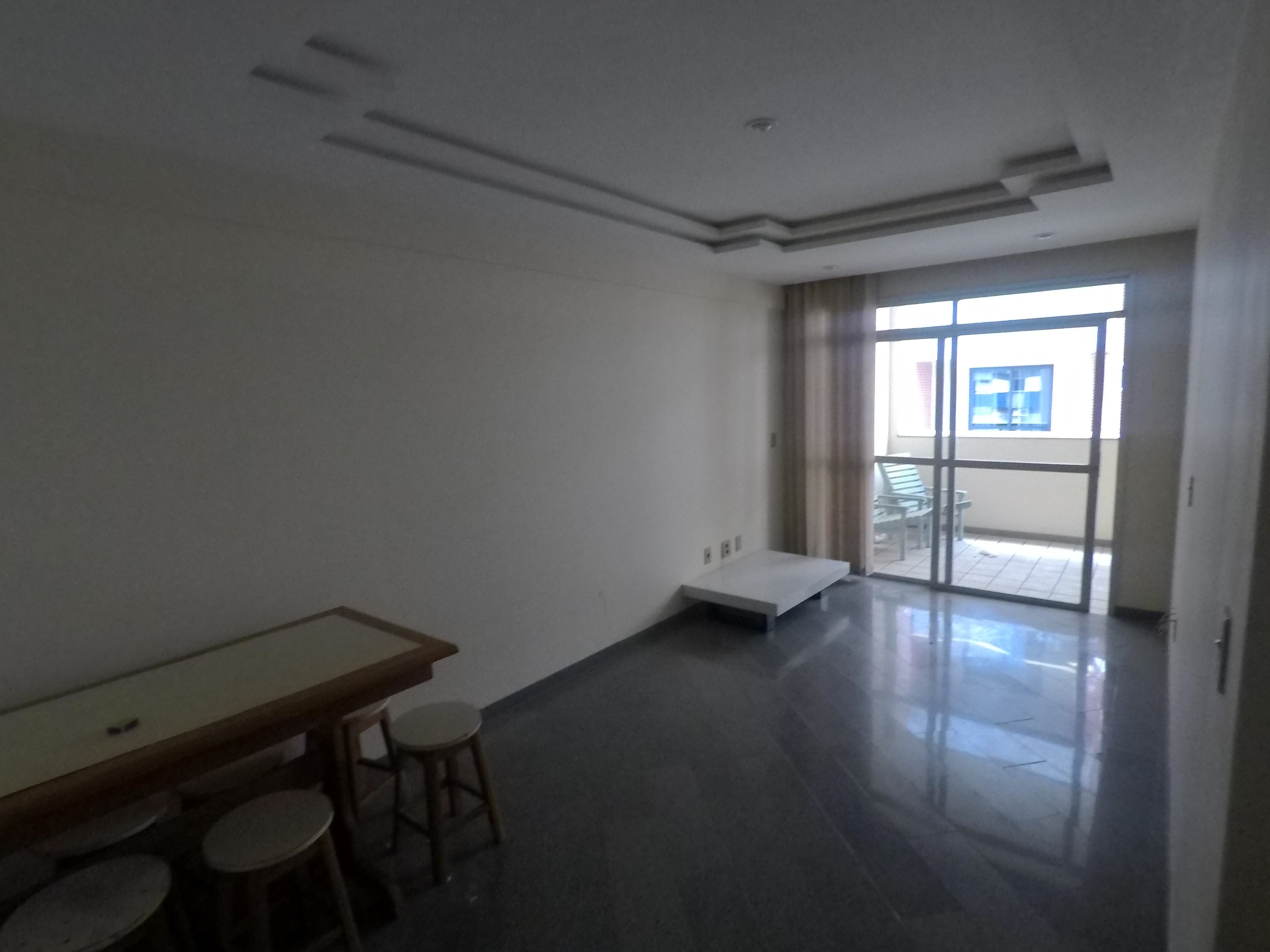 Apartamento à venda com 4 quartos, 152m² - Foto 2