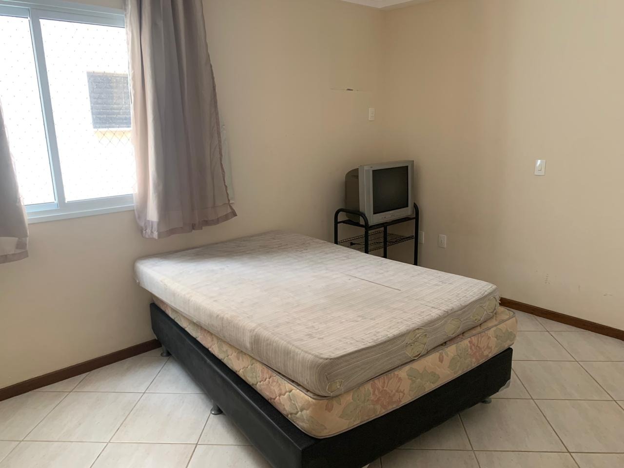 Apartamento à venda e aluguel com 4 quartos, 220m² - Foto 17