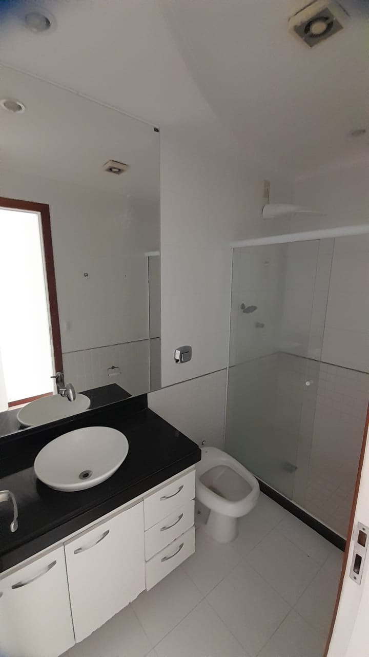 Apartamento à venda com 3 quartos, 119m² - Foto 17