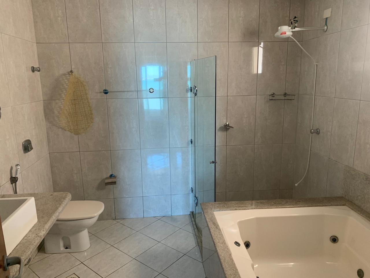 Apartamento à venda e aluguel com 4 quartos, 220m² - Foto 5