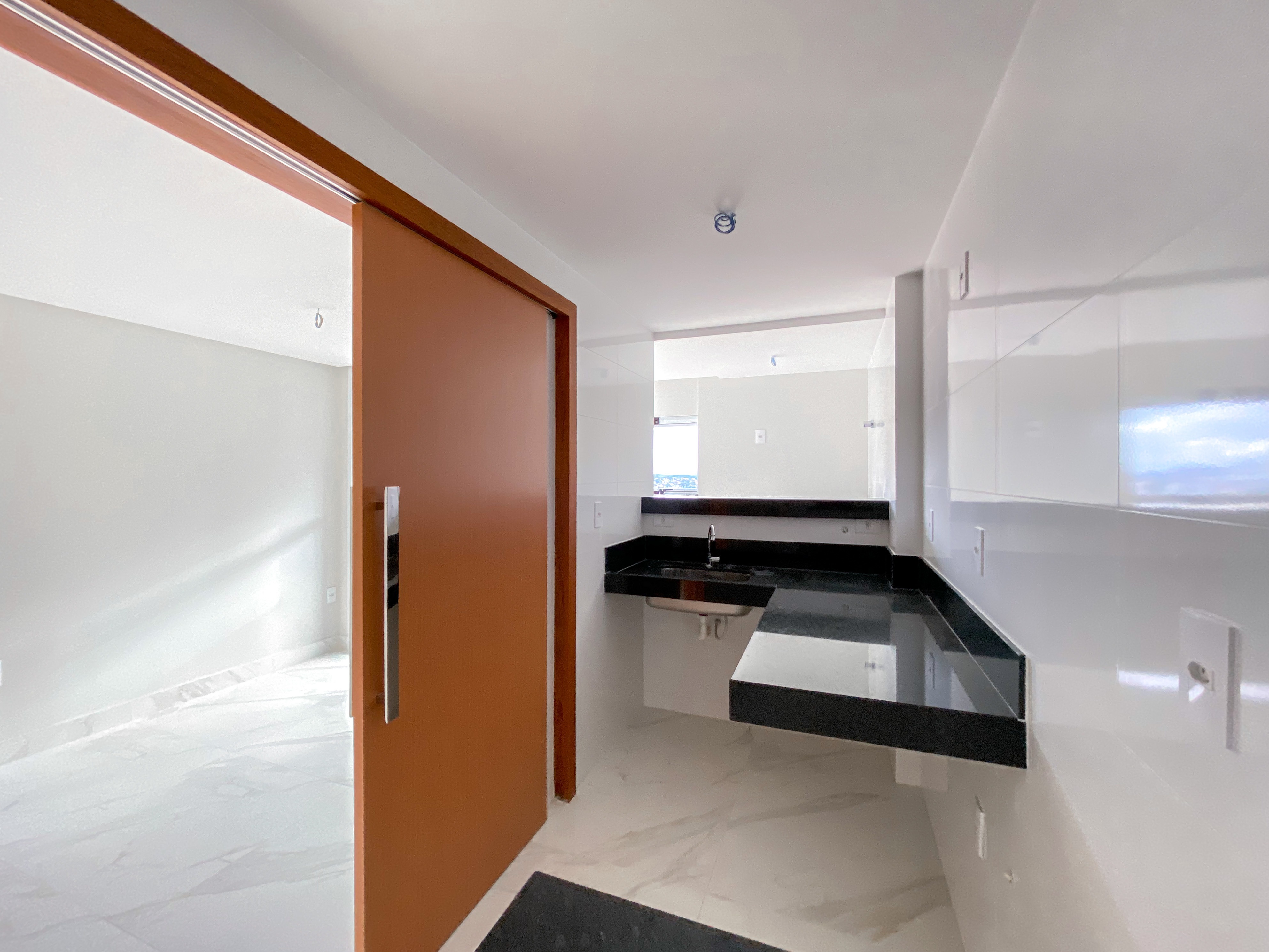 Apartamento à venda com 2 quartos, 65m² - Foto 9