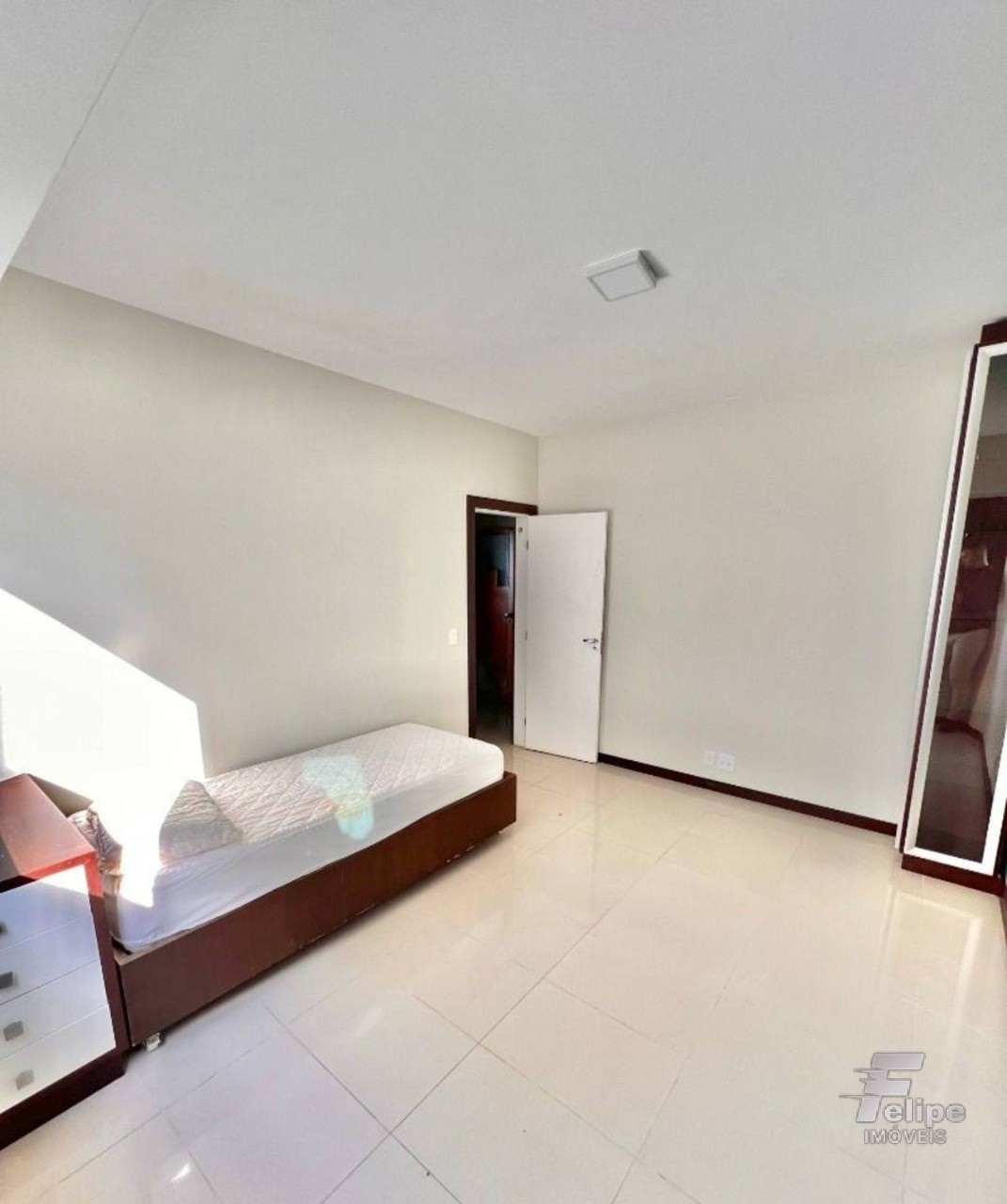 Apartamento à venda com 4 quartos, 300m² - Foto 13