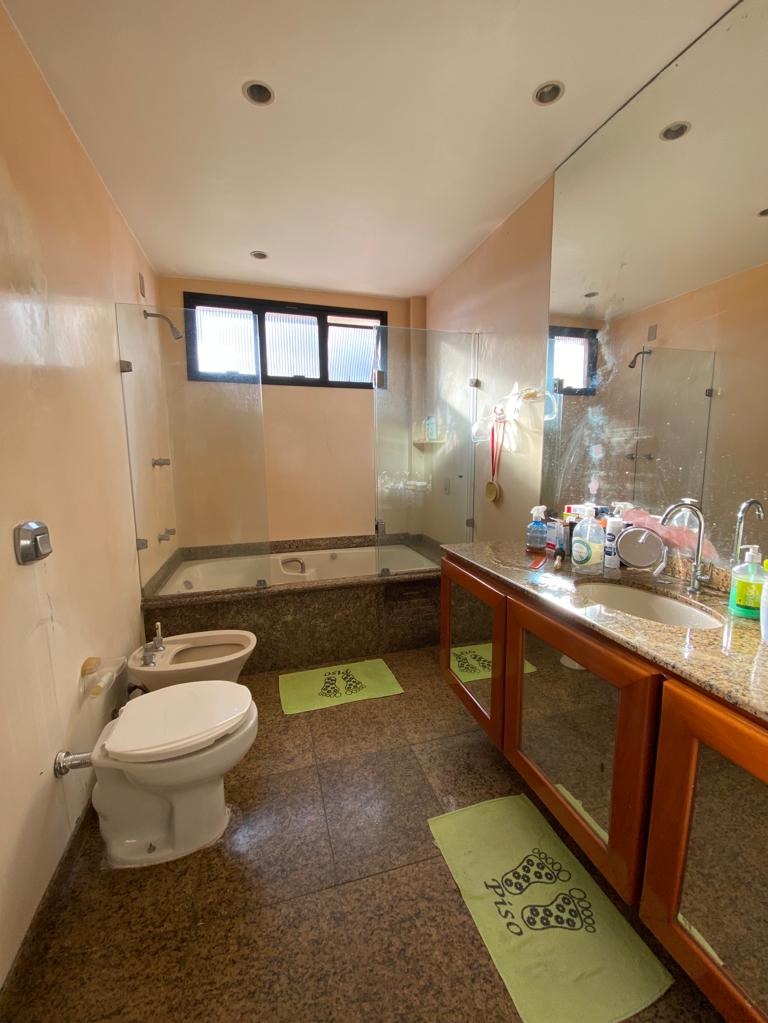 Apartamento à venda e aluguel com 4 quartos, 300m² - Foto 11