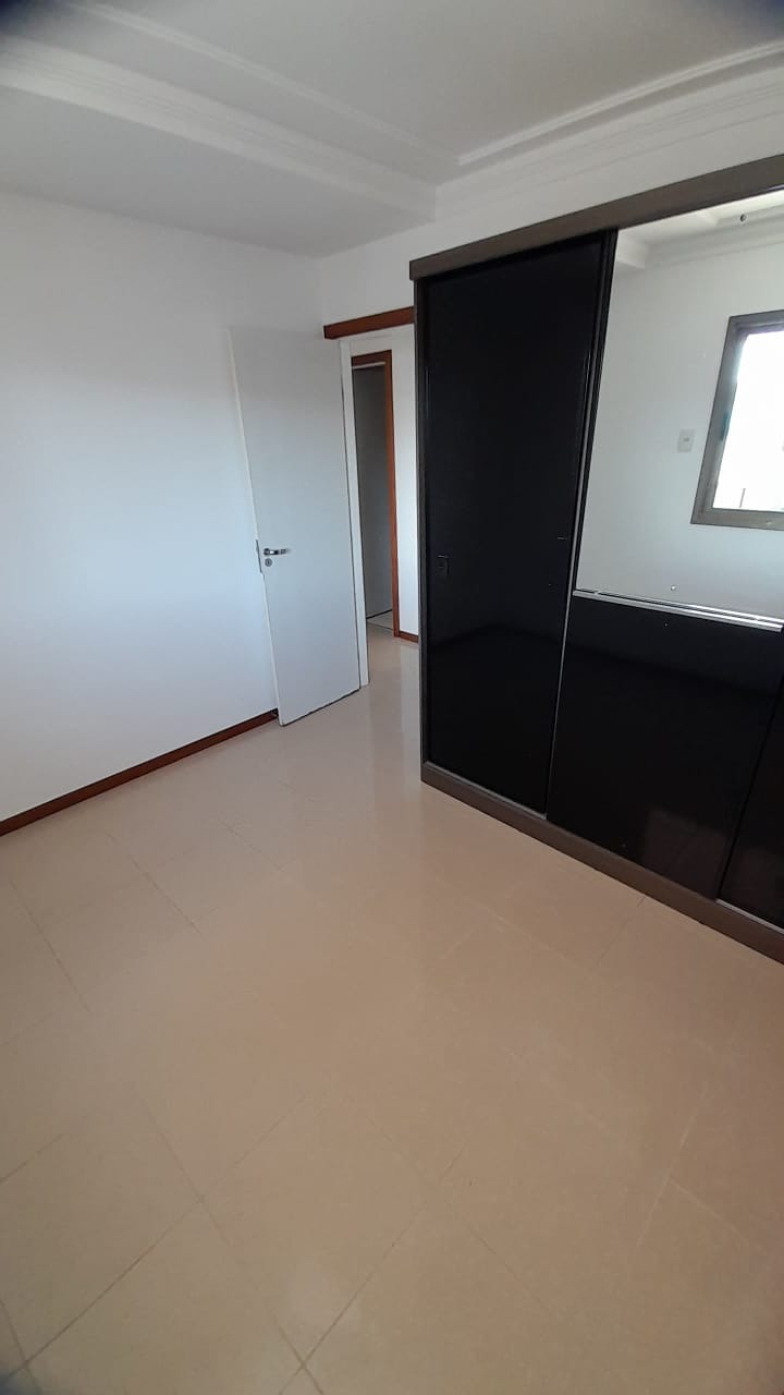 Apartamento à venda com 3 quartos, 119m² - Foto 13