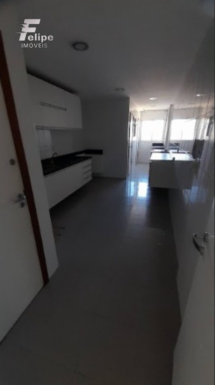 Apartamento à venda com 4 quartos, 157m² - Foto 9