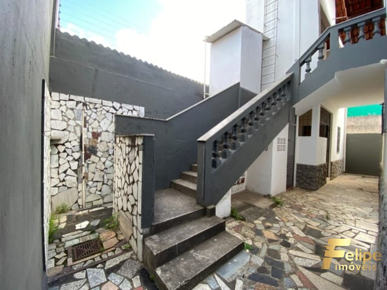 Casa à venda com 5 quartos, 360m² - Foto 12