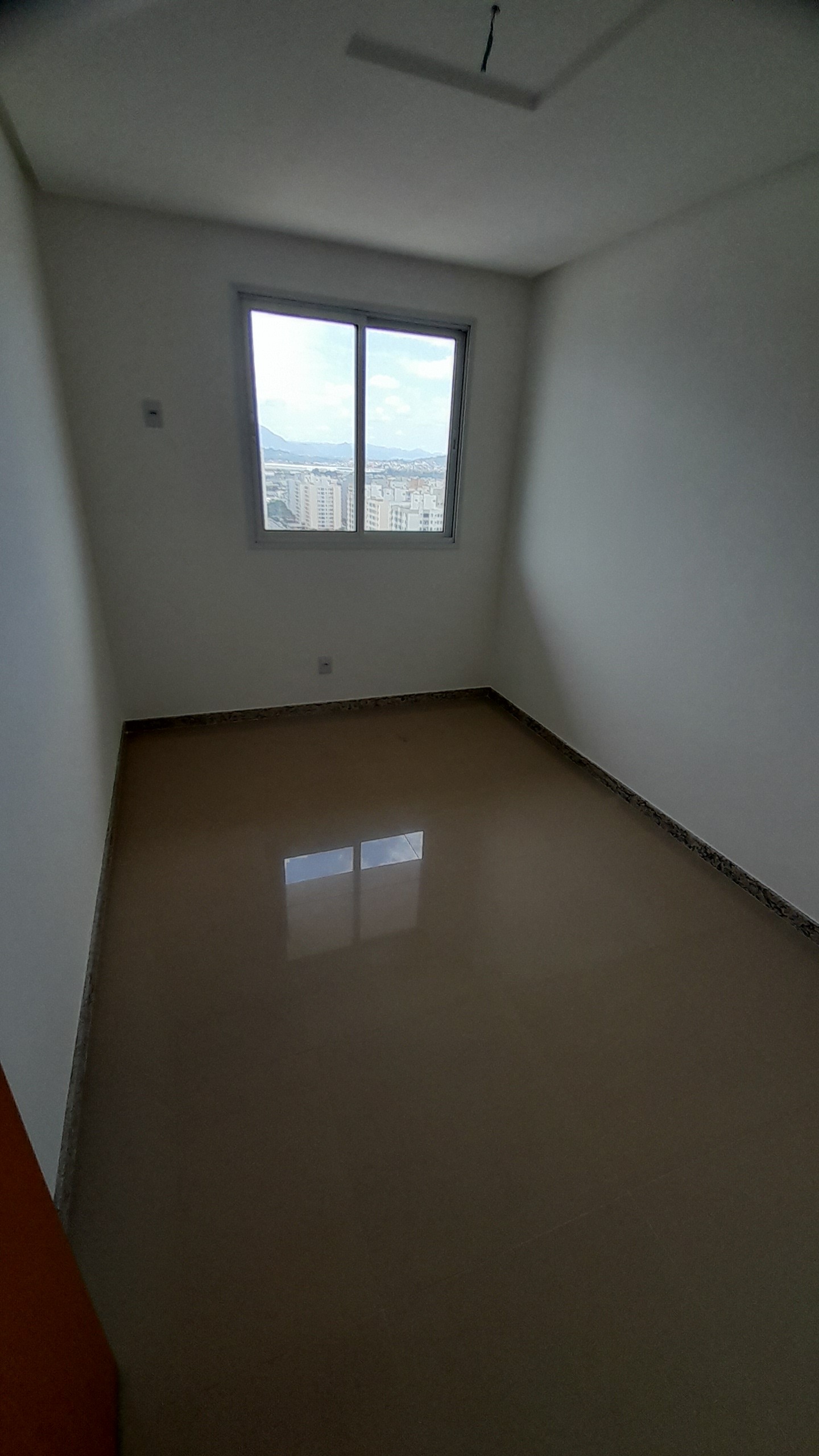 Apartamento à venda com 3 quartos, 67m² - Foto 3