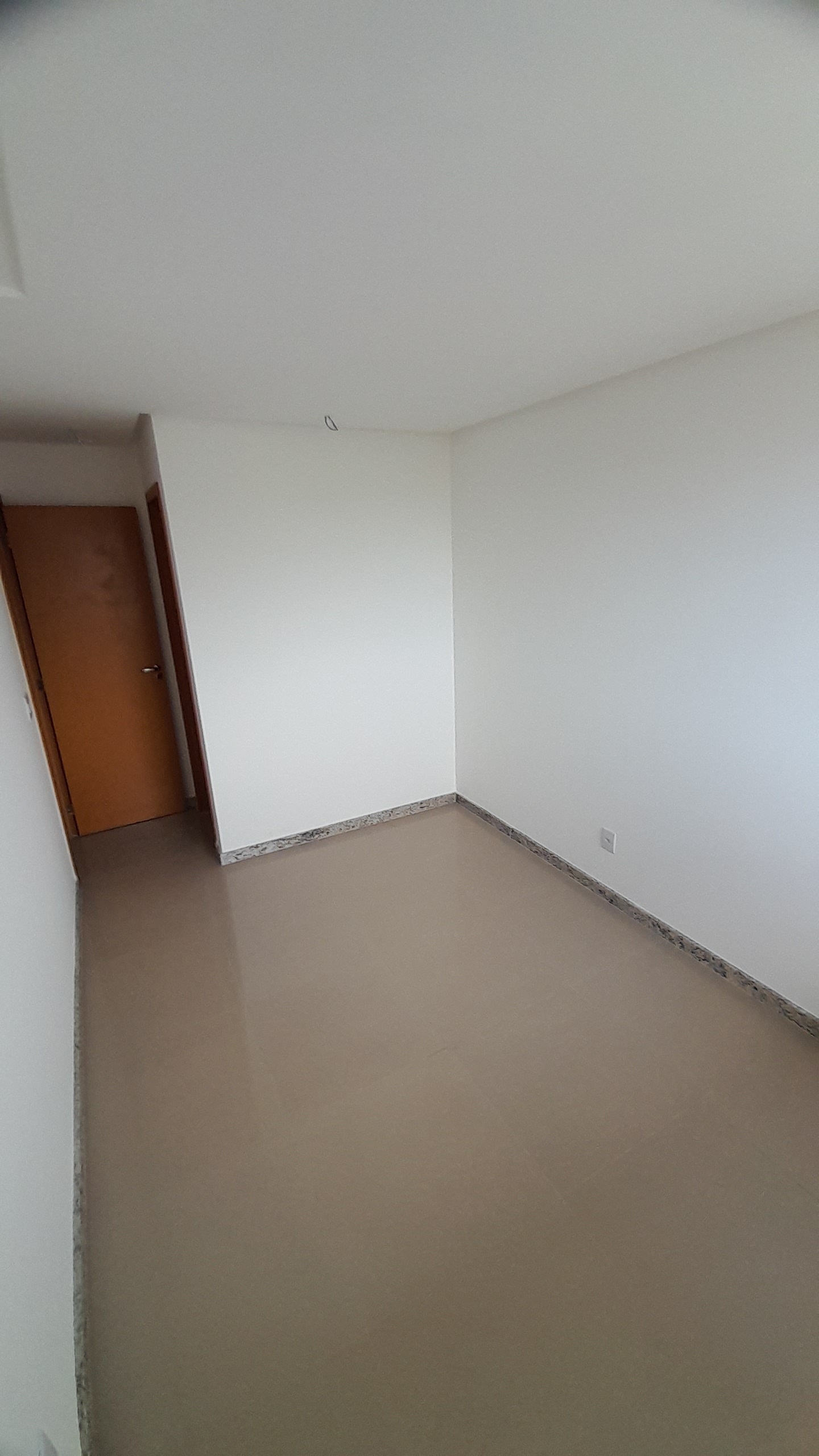 Apartamento à venda com 3 quartos, 67m² - Foto 4