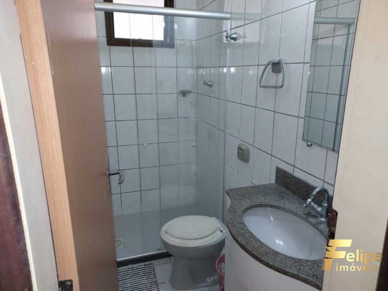 Apartamento à venda com 2 quartos, 75m² - Foto 3