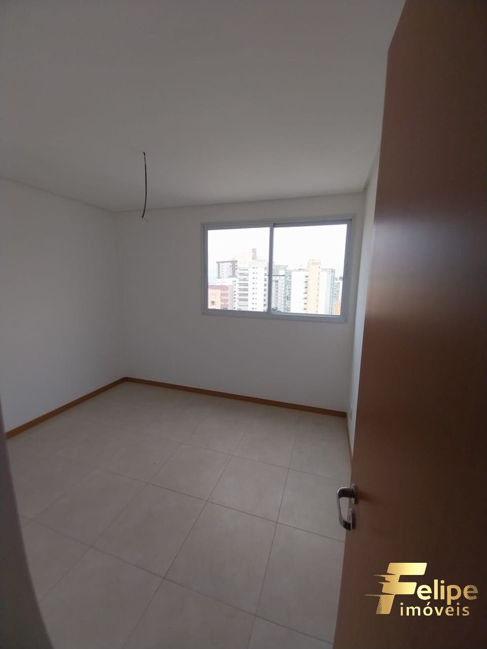 Apartamento à venda com 4 quartos, 200m² - Foto 15