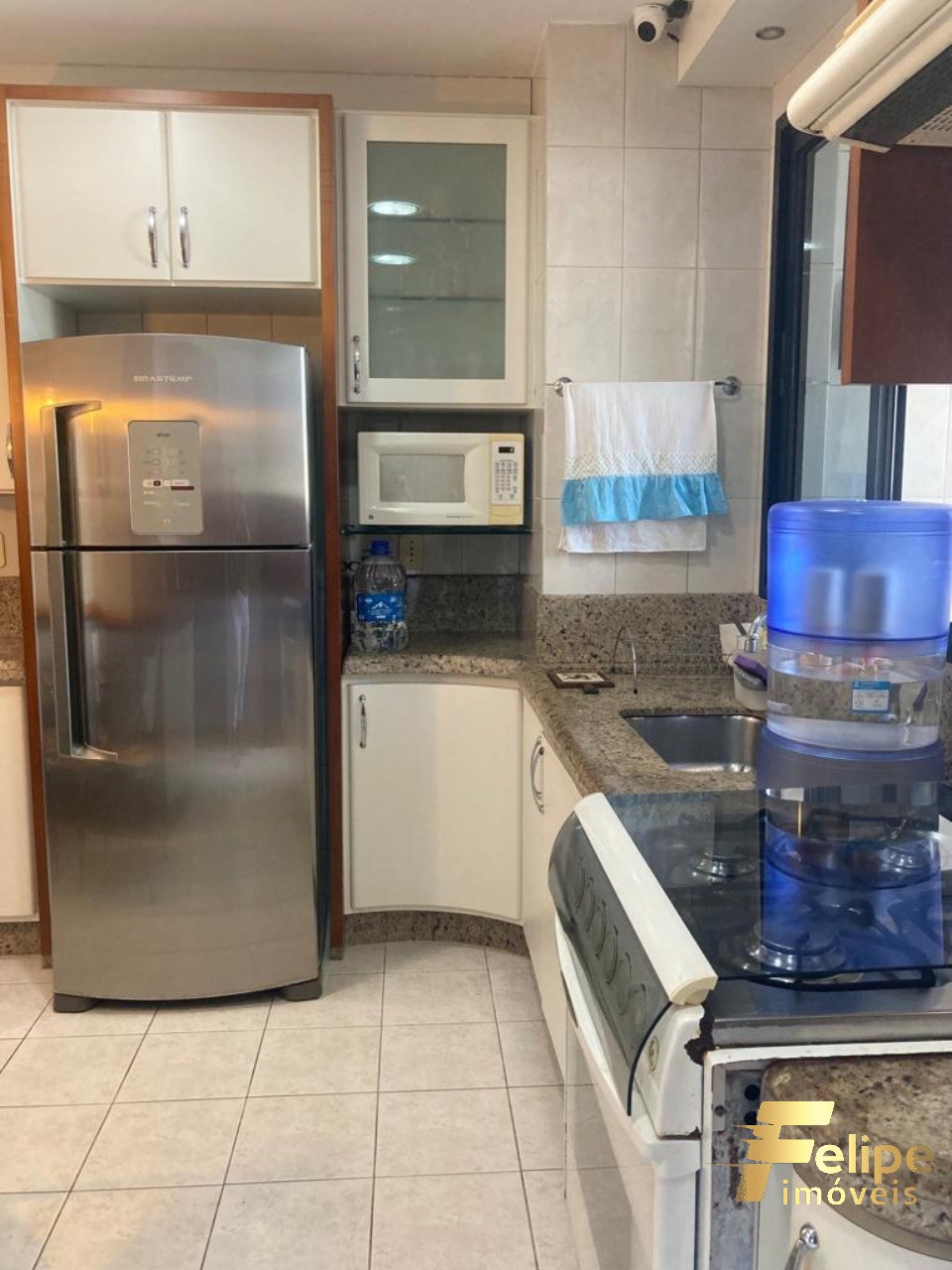 Apartamento à venda com 3 quartos, 160m² - Foto 3