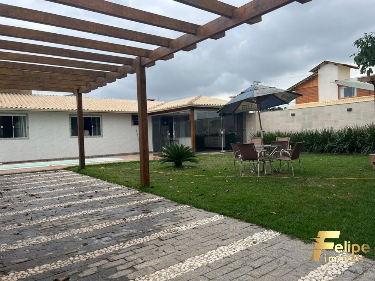 Casa à venda com 2 quartos, 300m² - Foto 10