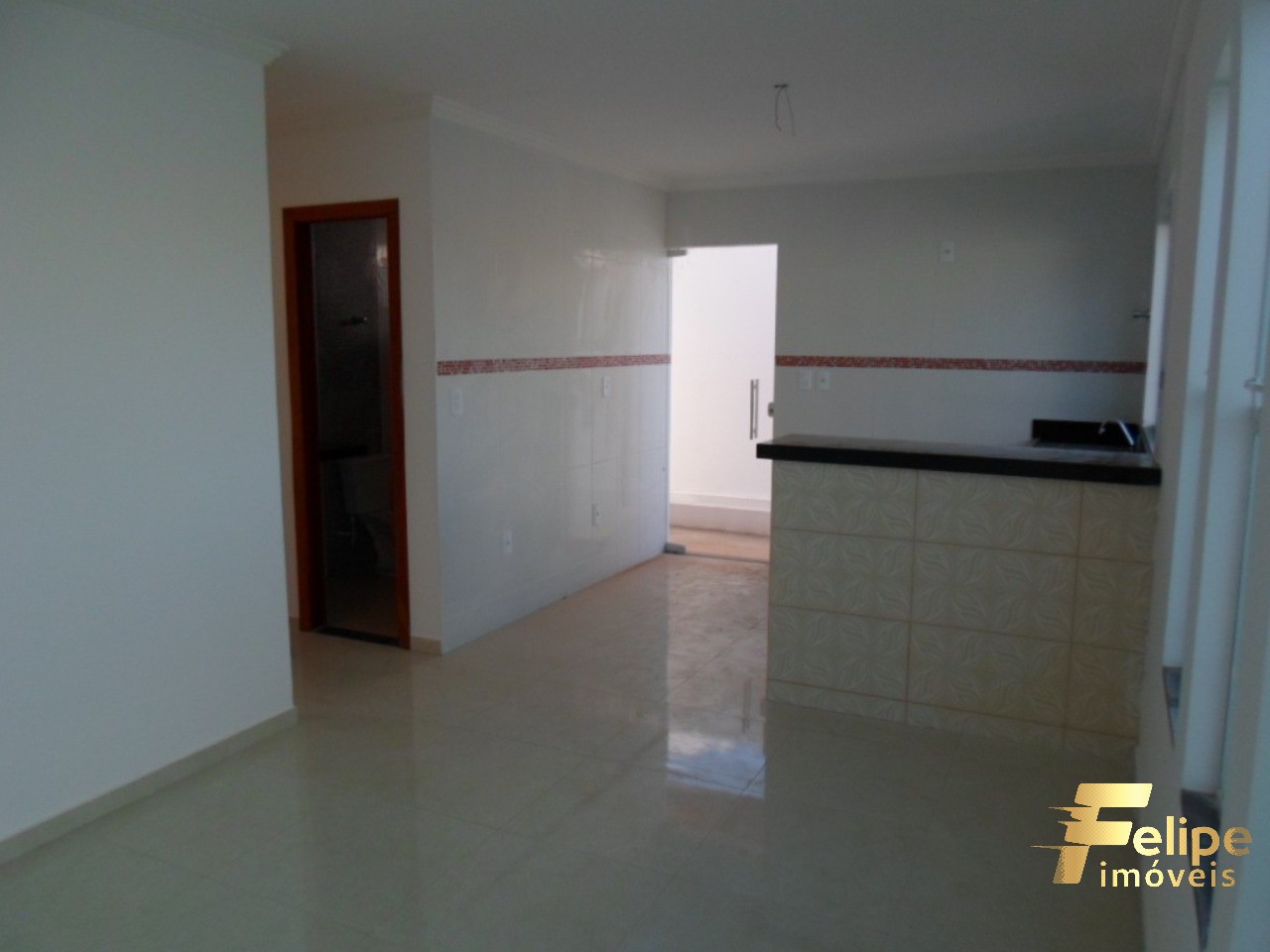 Casa à venda com 2 quartos, 85m² - Foto 12