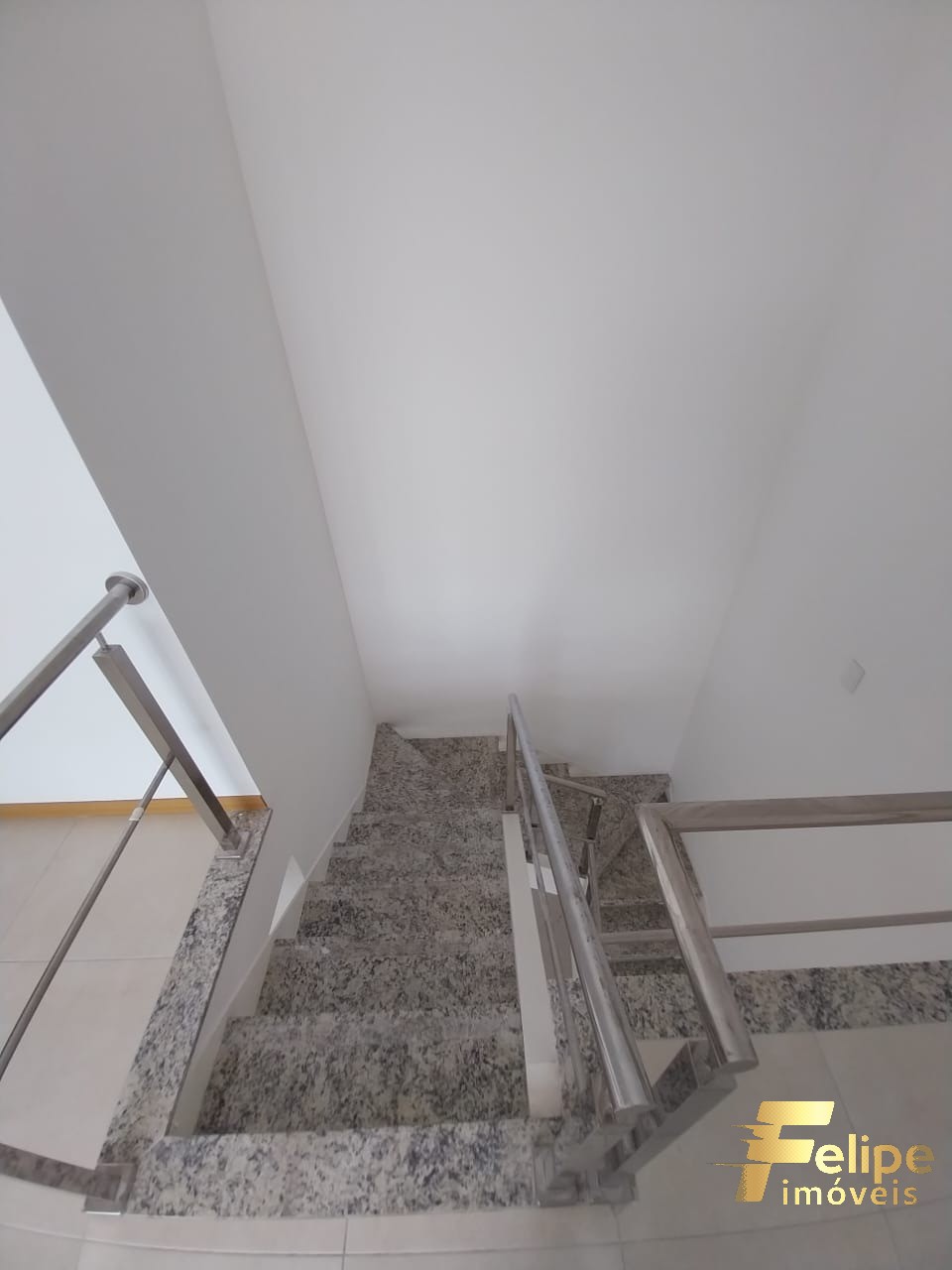 Apartamento à venda com 4 quartos, 200m² - Foto 14