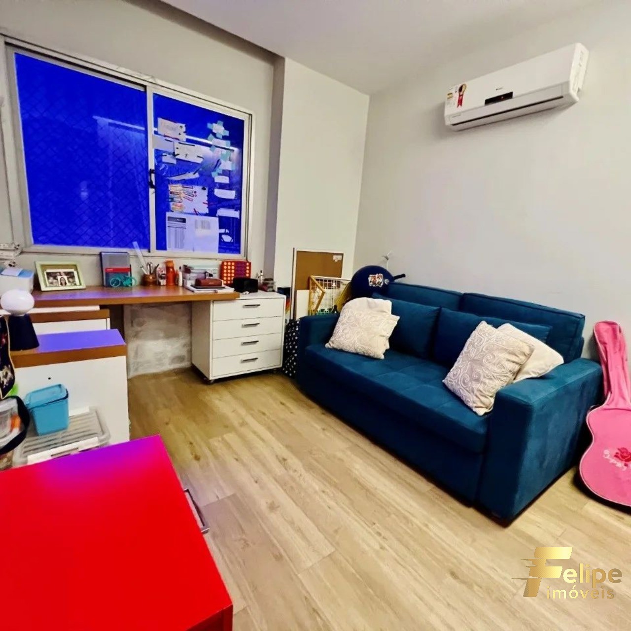 Apartamento à venda com 3 quartos, 180m² - Foto 2