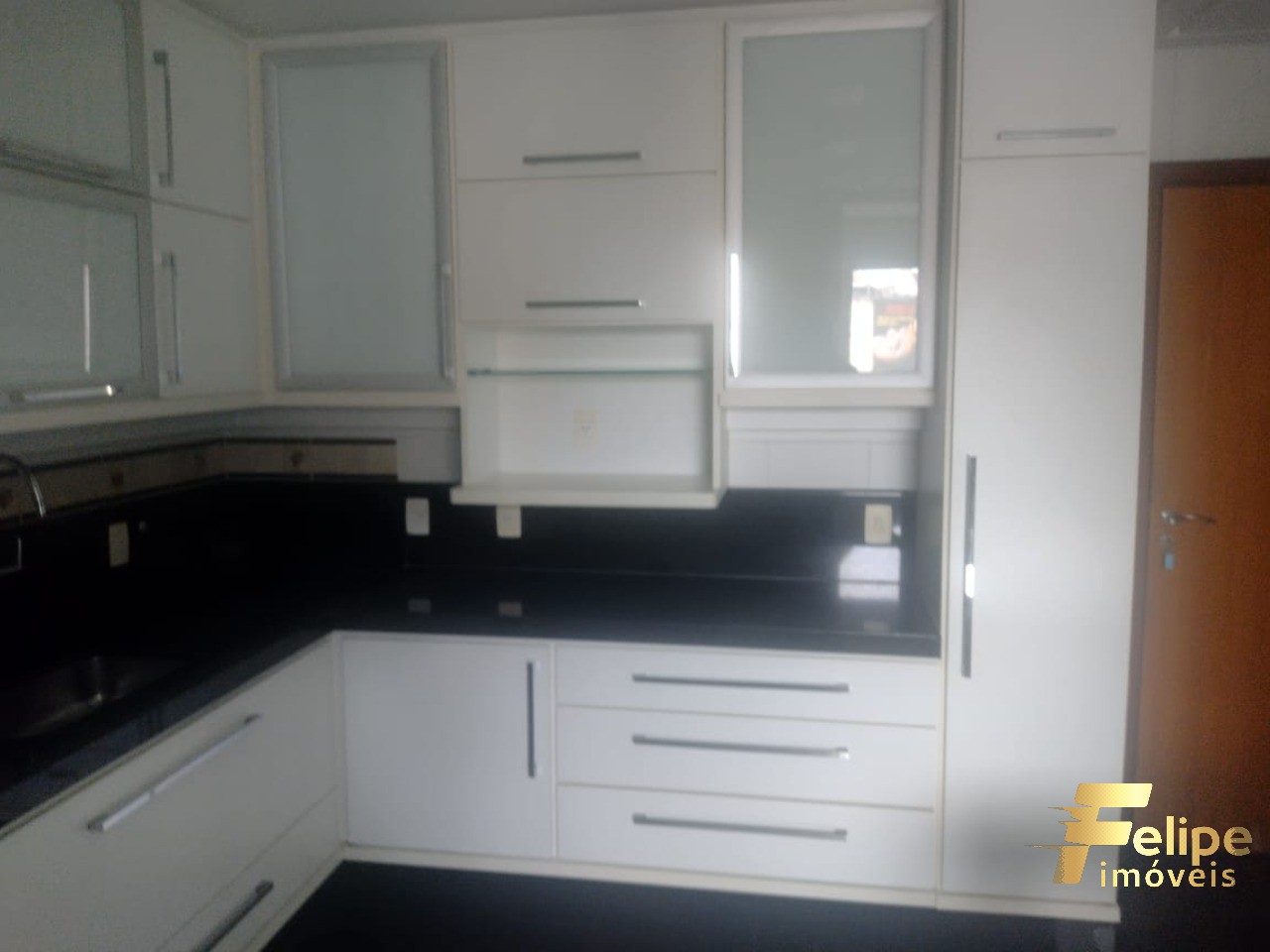 Apartamento à venda com 3 quartos, 135m² - Foto 5